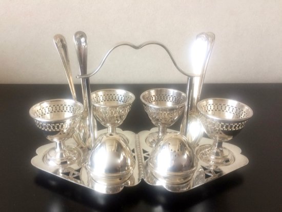 Silver Plated/EPNS England Egg stand ＆ Salt&Pepper set（シルバー