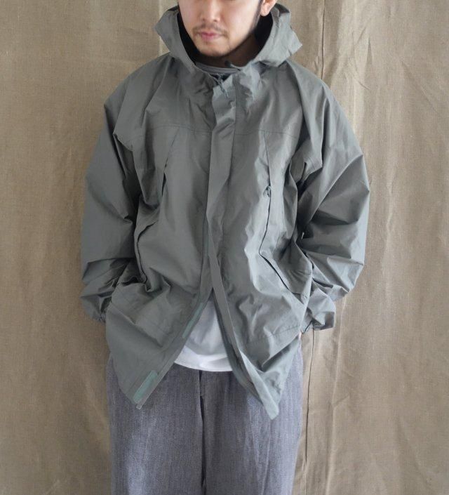 身幅約63cmPatagonia  MARS  P.C.U LEVEL6 gore-tex