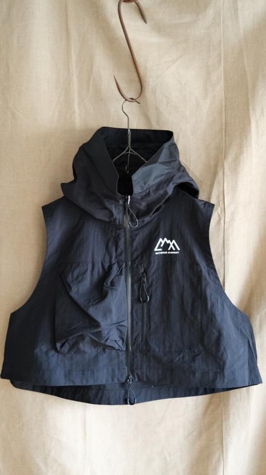 トップス PHANTOM VEST NYLON トップス PHANTOM VEST NYLON CMF OUTDOOR GARMENT 「PHANTOM
