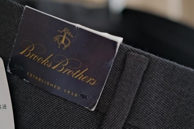Brooks Brothers Wool 2Tuck Trousers 新品 チャコール W34 - jam-clothing