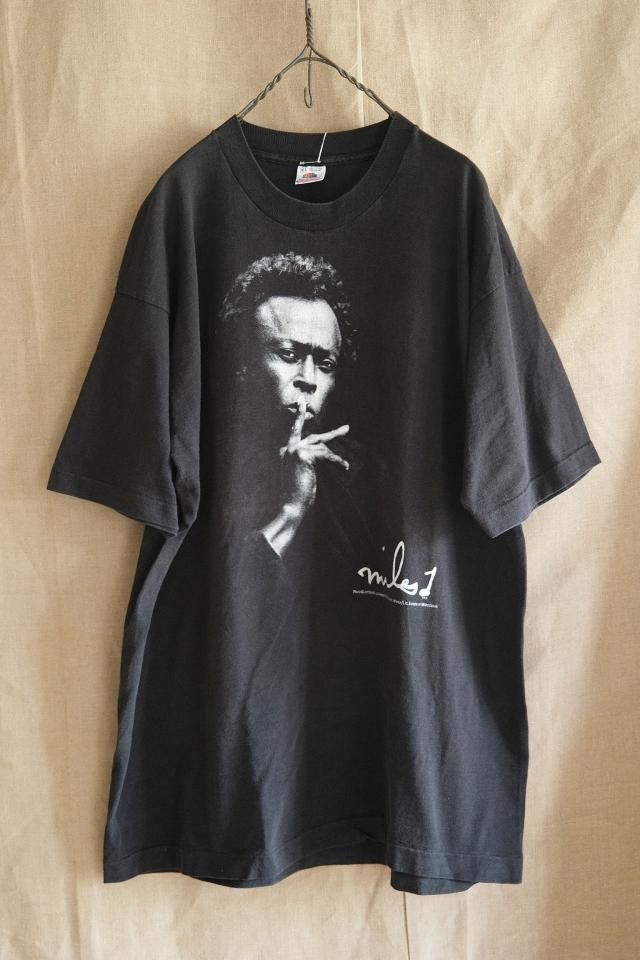 90s Miles Davis Jazz T-Shirts Black Made in USA Size XL - jam-clothing 90s Miles Davis Jazz T-Shirts Black Made in USA Size XL - jam-clothing