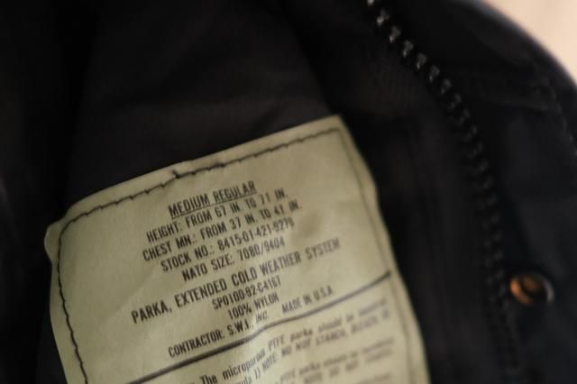 Dead Stock US ECWCS Gore-Tex Jacket BLACK Made in USA size