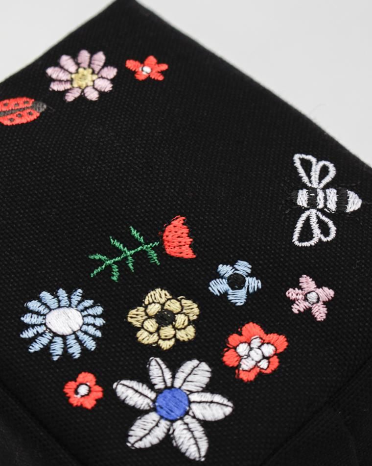 キャンディーフラワー（刺繍）ボックスポーチ【Bohemians