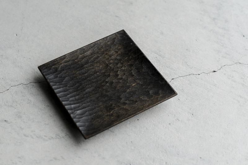 南裕基　隅切皿 1ミリの僅かな差が仕上がりを変える。南裕基「隅切り盆」 – 煎茶