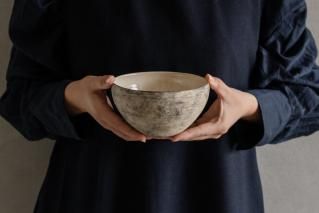 棚橋祐介 - gallery & design URUNO