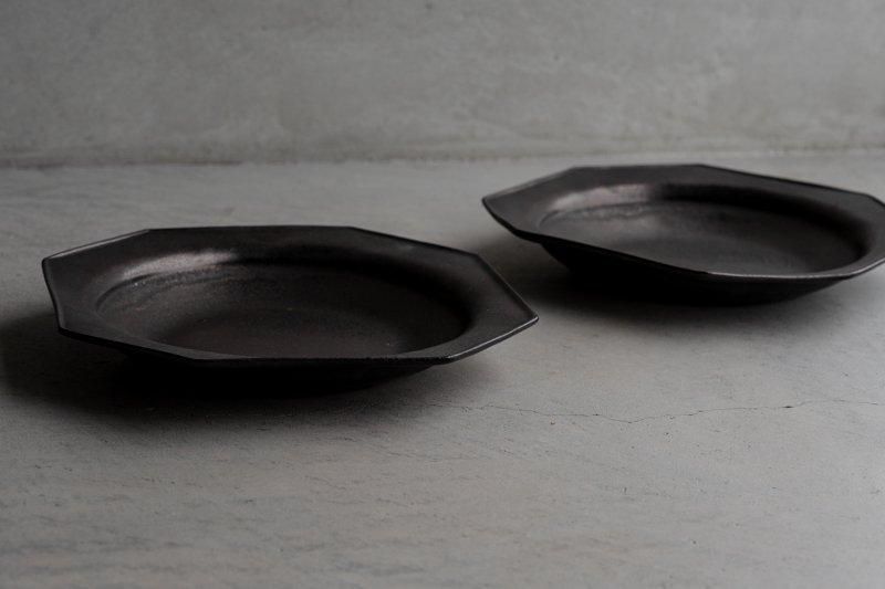 棚橋祐介 黒釉八角スープ皿 L - gallery & design URUNO 棚橋祐介 黒釉八角スープ皿 L - gallery & design URUNO