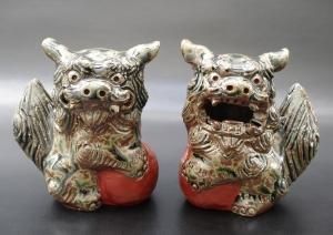 シーサー 黒とベージュ 陶器 シーサー 黒とベージュ 陶器 約15cm シーサー 黒とベージュ 陶器 約15cm