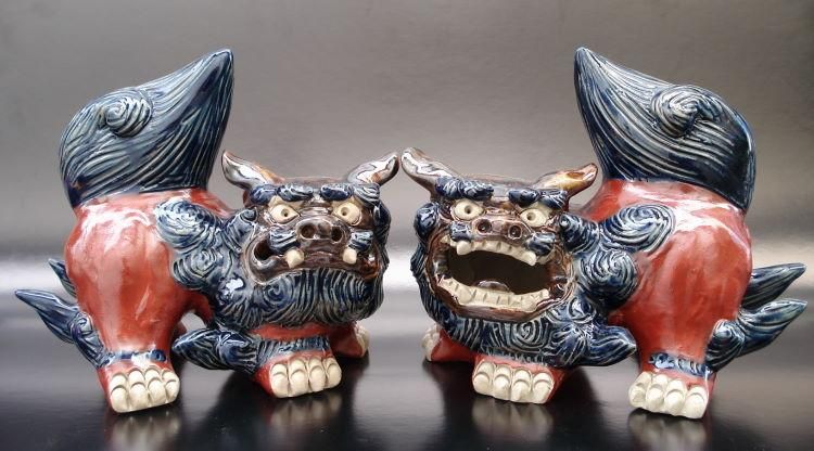 赤絵威嚇シーサー 小 毛並み青色