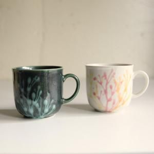 沖縄陶芸　琉球　岩古焼銘　浮彫　龍図　 徳利　花入れ　花生　インテリア　オブジェ 沖縄陶芸 琉球 岩古焼銘 浮彫 龍図 徳利 花入れ 花生 インテリア