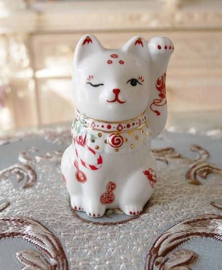 宝づくしの朱色ウィンク招き猫 (左招き) Dタイプ - 愛新覚羅ゆう 宝づくしの朱色ウィンク招き猫 (左招き) Dタイプ - 愛新覚羅ゆう