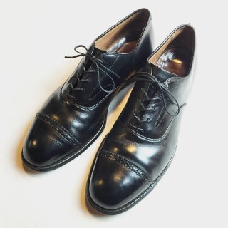 PUNCHED CAP TOE SHOES