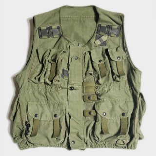 CANADIAN ARMY ARMOUR VEST