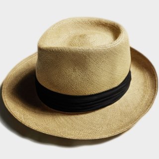 HAT - THE FIFTH STREET MARKET