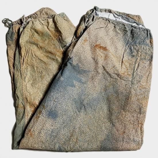 ユーゴスラビア軍 マイクロダットカモ セット（ポーチ付き）1950s-1960s ユーゴスラビア軍 マイクロダットカモ セット（ポーチ付き）1950s-1960s