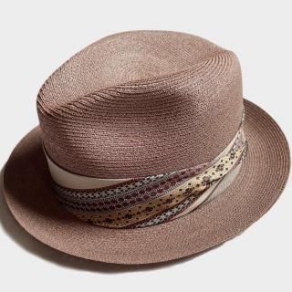 DOBBS - THE FIFTH STREET MARKET