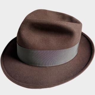 DOBBS - THE FIFTH STREET MARKET