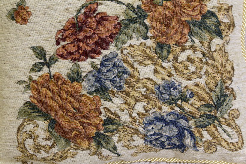 ヴィンテージ　刺繍　クッションカバー2枚セット　アンティーク　花柄　ビンテージ