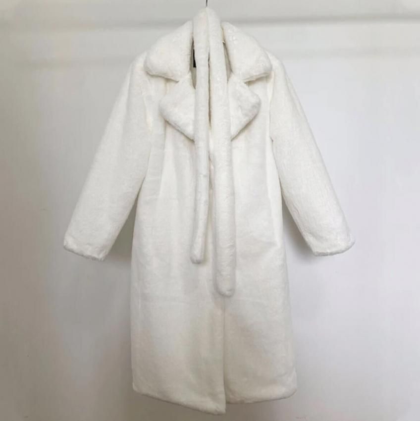 予約商品】ベルト付きロング丈エコファーコート|海外セレブ 予約商品】ベルト付きロング丈エコファーコート|海外セレブ