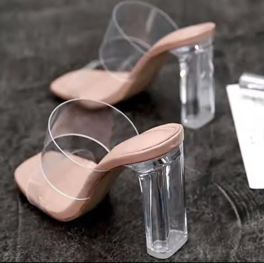 petitrob クリアヒール サンダル fit=scale-down,w=1200