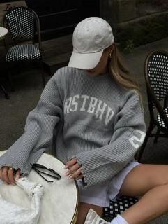 <img class='new_mark_img1' src='https://img.shop-pro.jp/img/new/icons14.gif' style='border:none;display:inline;margin:0px;padding:0px;width:auto;' />【予約商品】ロゴニットプルオーバー