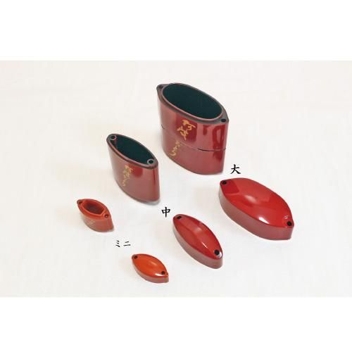 印籠 プラ 大寸（赤） 完成品 銭・3寸房付き - 阿波踊り用品専門