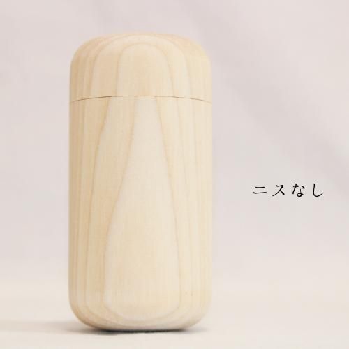 印籠 木製丸型（大）完成品 木製2寸ひょうたん・菊結房付き