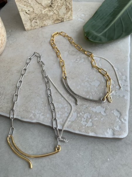 design hook necklace
