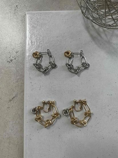 design chain hoop earring