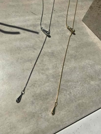 <img class='new_mark_img1' src='https://img.shop-pro.jp/img/new/icons15.gif' style='border:none;display:inline;margin:0px;padding:0px;width:auto;' />nuance slide necklace