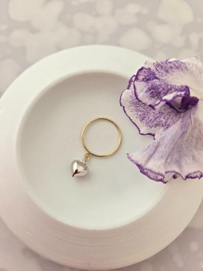 <img class='new_mark_img1' src='https://img.shop-pro.jp/img/new/icons13.gif' style='border:none;display:inline;margin:0px;padding:0px;width:auto;' />Heart Charm Ring (MIX)