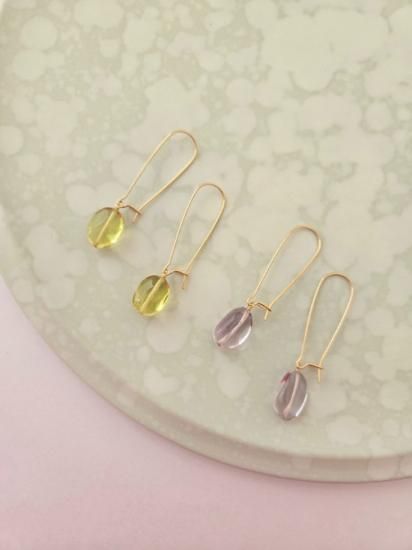 <img class='new_mark_img1' src='https://img.shop-pro.jp/img/new/icons13.gif' style='border:none;display:inline;margin:0px;padding:0px;width:auto;' />Natural Stone Kidney Hook Pierce