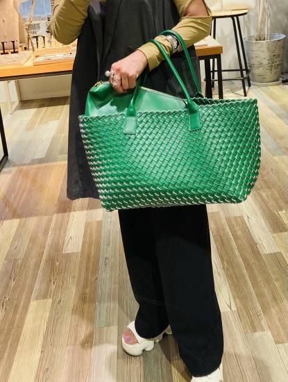 牛本革編み込みバック ポーチ付き - bluerank