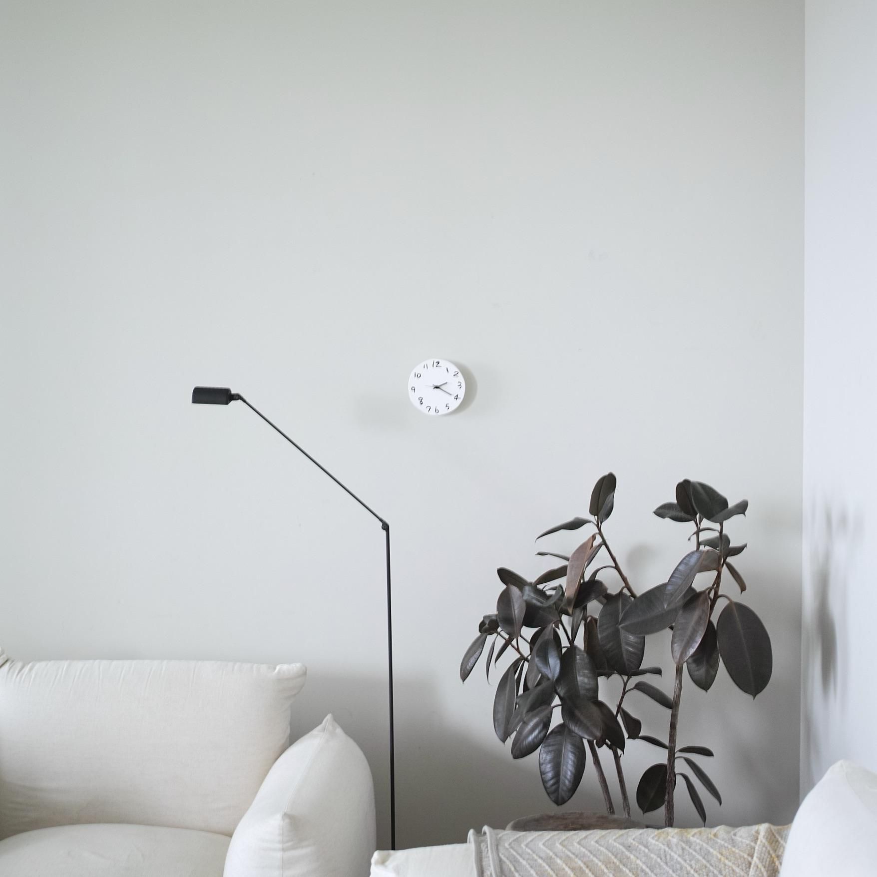 Yuki MIKAMI / ' About ' wall clock - HOEK