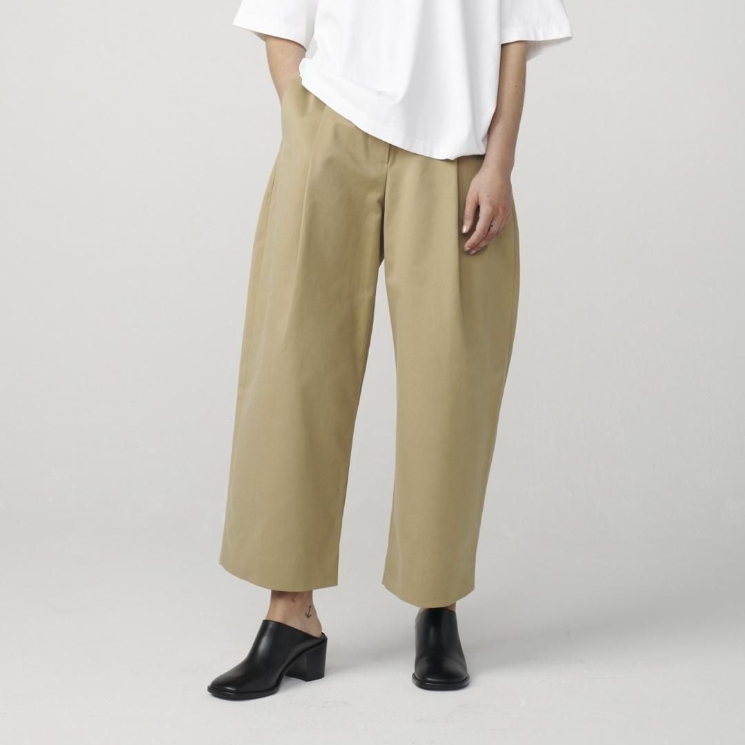 STUDIO NICHOLSON / DORDONI VOLUME PANT IN TAN - HOEK