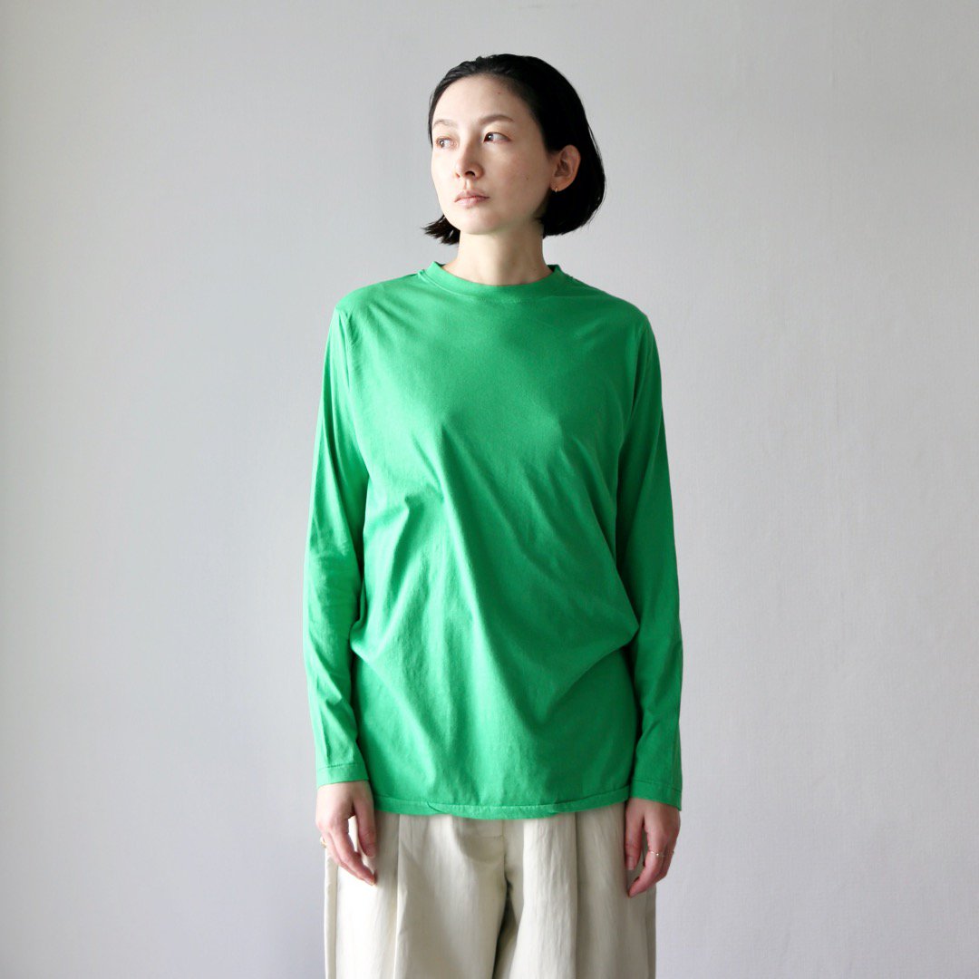 Ohh!<br />LIGHT WEIGHT BASIC L/S CREW<br />[ Green ]