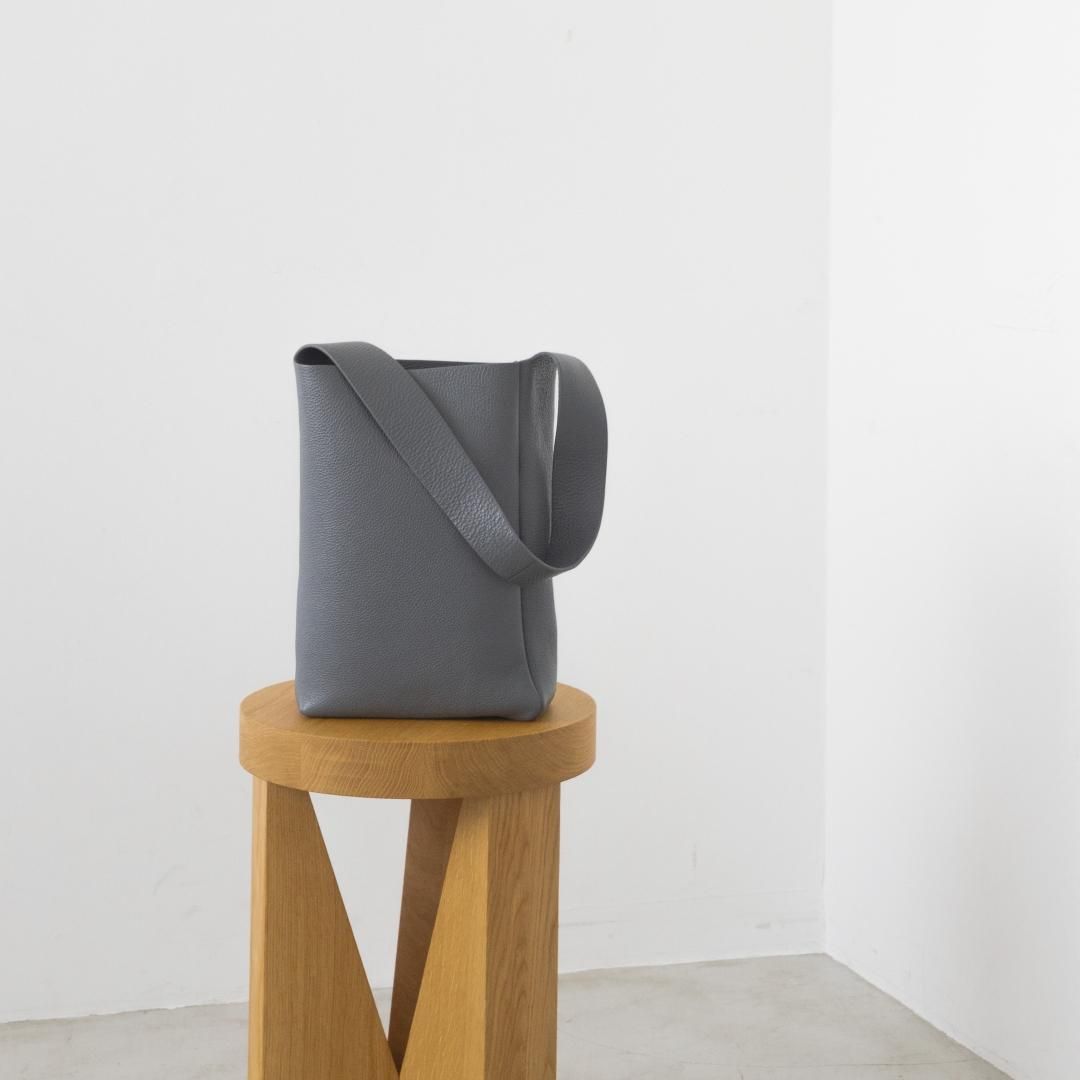 Aeta / PG SHOULDER S (DARK GRAY) - HOEK Aeta / PG SHOULDER S (DARK GRAY) - HOEK