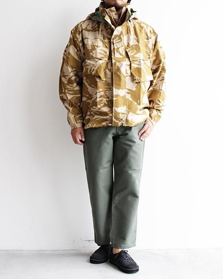 イギリス軍GORTEX防水ジャケット【実物新品】階級章付き Yahoo!オークション - 【新品】イギリス軍 GORE-TEX ジャケット