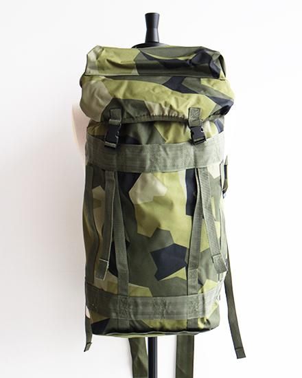 スウェーデン軍バックパック、軍放出品