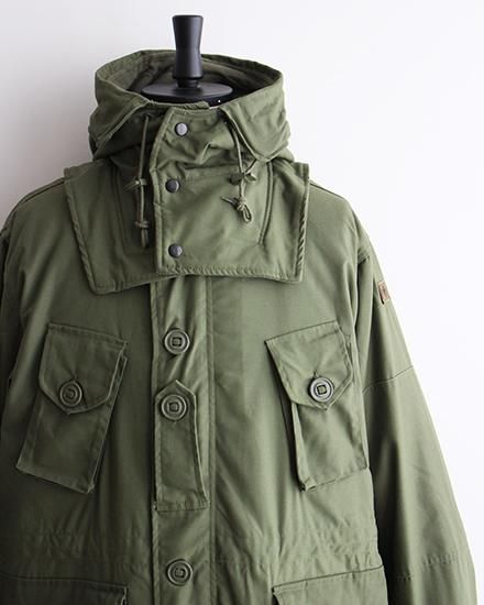 DEADSTOCK】00s Canadian Army Civilian ECW Combat Parka