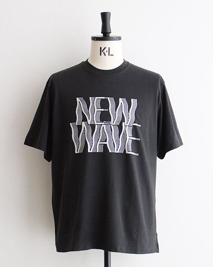 blurhms ROOTSTOCK NEW WAVE Tシャツ | skisharp.com