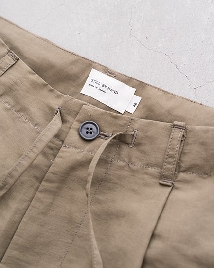 【STILL BY HAND / スティル バイ ハンド】Linen / Cotton 1tuck Easy Trousers