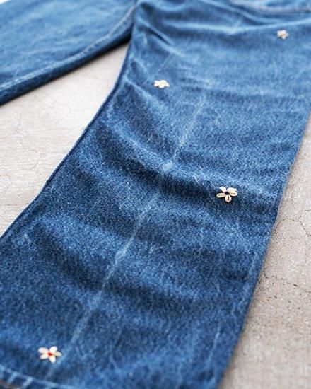 SHANANA MIL】Used Made In USA Denim『Hand Embroidery Daisy』