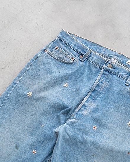 SHANANA MIL】Used Made In USA Denim『Hand Embroidery Daisy』