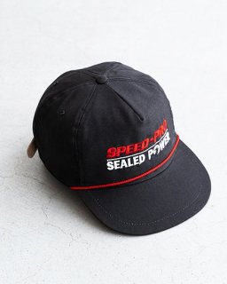 <img class='new_mark_img1' src='https://img.shop-pro.jp/img/new/icons8.gif' style='border:none;display:inline;margin:0px;padding:0px;width:auto;' />DEADSTOCK90s SPEED-PRO Tracker Cap
