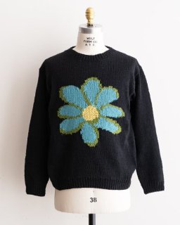 <img class='new_mark_img1' src='https://img.shop-pro.jp/img/new/icons8.gif' style='border:none;display:inline;margin:0px;padding:0px;width:auto;' />MacMahon Knitting Mills By Niche Cotton Crew Neck Knit 