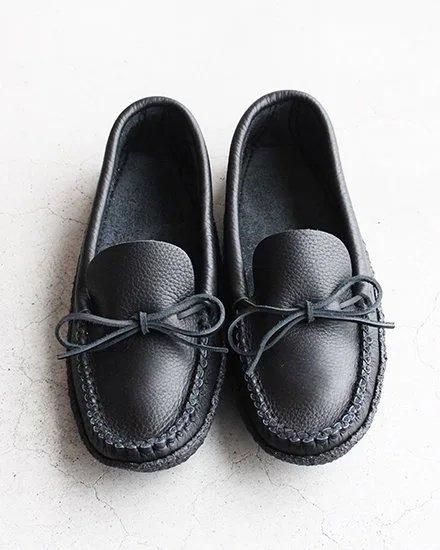 BASTIEN / バスティン】Handsawn Moccasins 