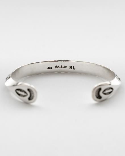 Indian Jewelry】Navajo『Lyle Secatero』Triangle Stamp Bangle ①