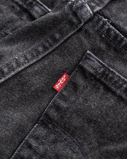 VINTAGE】90-00s Levi's Black 550 ”Cut Off Custom