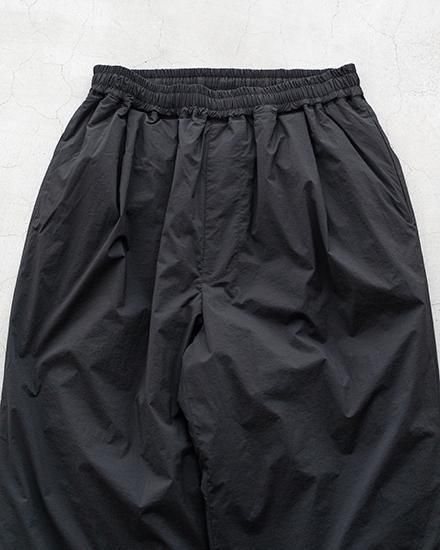 STILL BY HAND / スティル バイ ハンド】 Thinsulate Insulated 1tuck