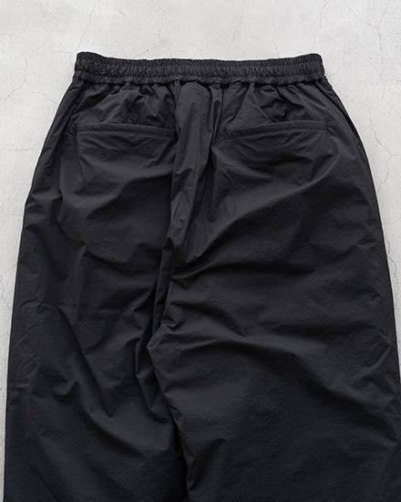 STILL BY HAND / スティル バイ ハンド】 Thinsulate Insulated 1tuck